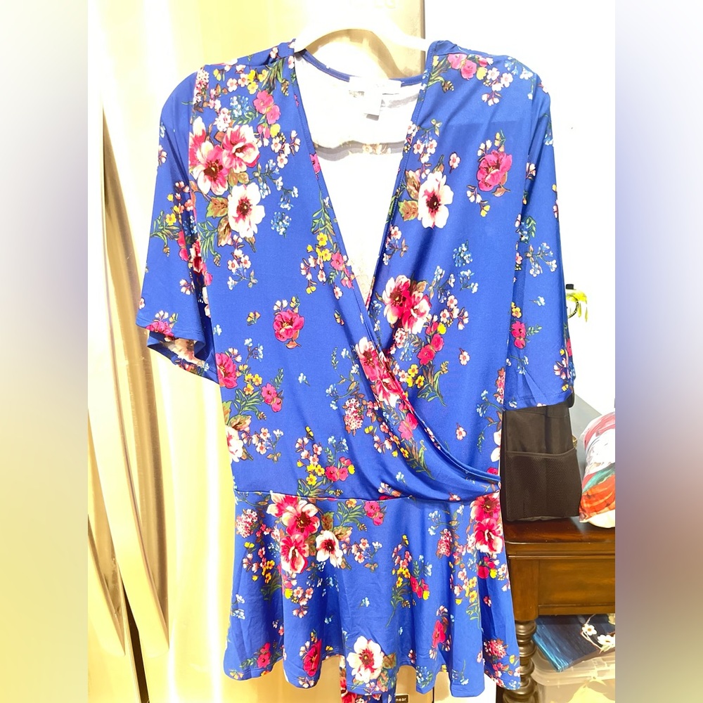 Gorgeous royal blue with flowers top